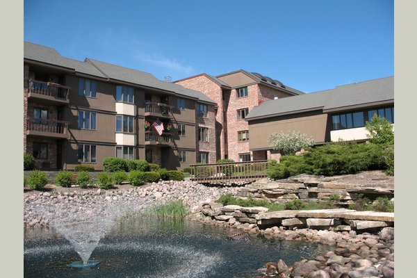 Located next to our Independent Living apartments, the fountain provides soothing sounds and beautiful views.