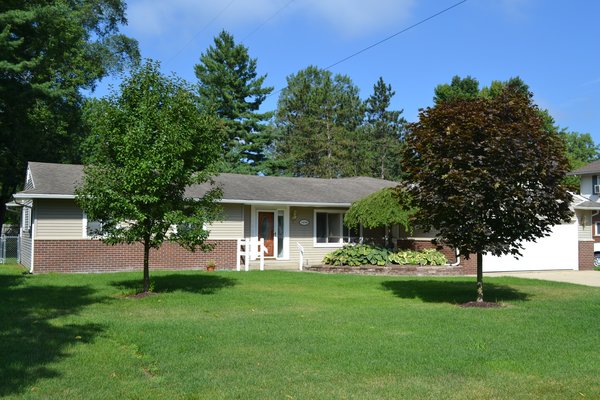 This is Lenmoore - residential care home. 