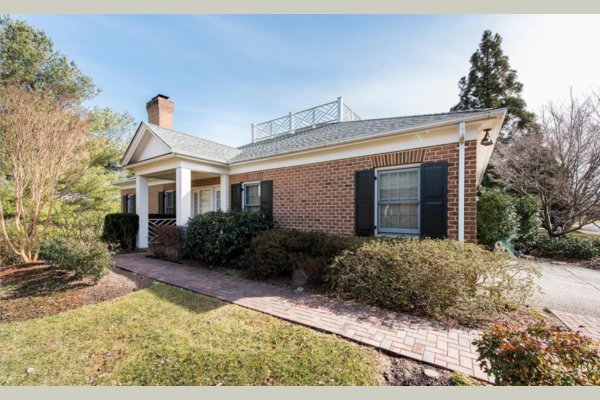 Brightwood offers single family living with extra large floor plans and spectacular gardens.