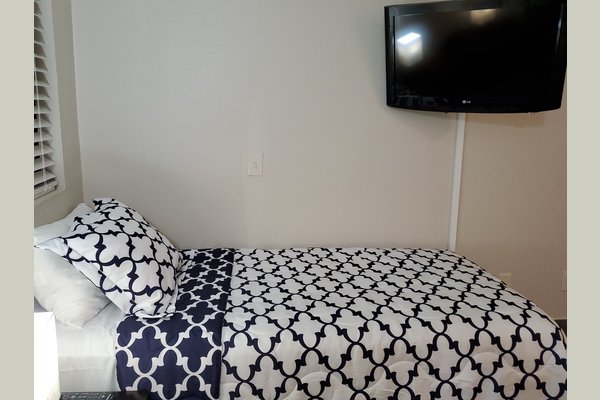 Semi Private Room 