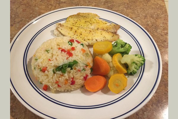 AFH at Silver Lake only offers home cooked meals (we never serve powdered eggs or canned fruits!). We always strive to provide nutritious and well balanced diets while trying to accommodate each resident's preference. 