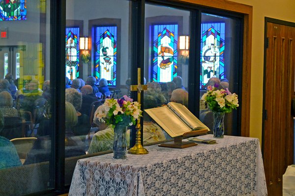 Full service chapel, located in the Pinnacle at EdenHill Communities. 

Find your community, nurture your faith and celebrate your spirit.
