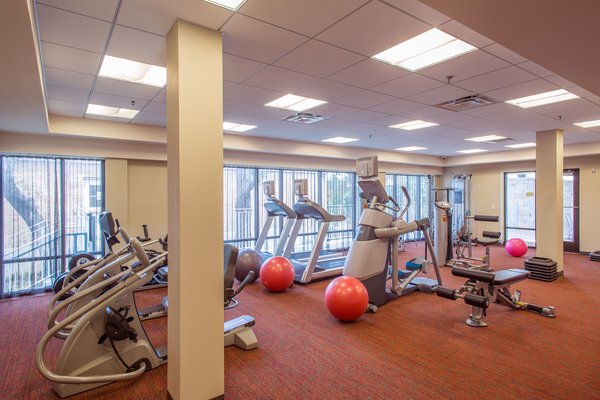 Full gym, located at the Pinnacle at EdenHill Communities. 

Stay young, stay healthy with an active lifestyle.
