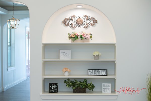 Hall décor, beautiful home décor throughout community