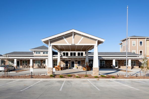 The Meriwether, located in La Vista, offers Carefree Living, Assisted Living and Memory Care in one beautiful community. 