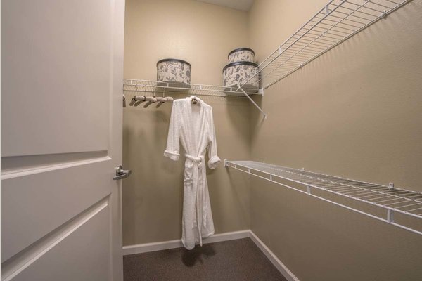 Walk-in closet