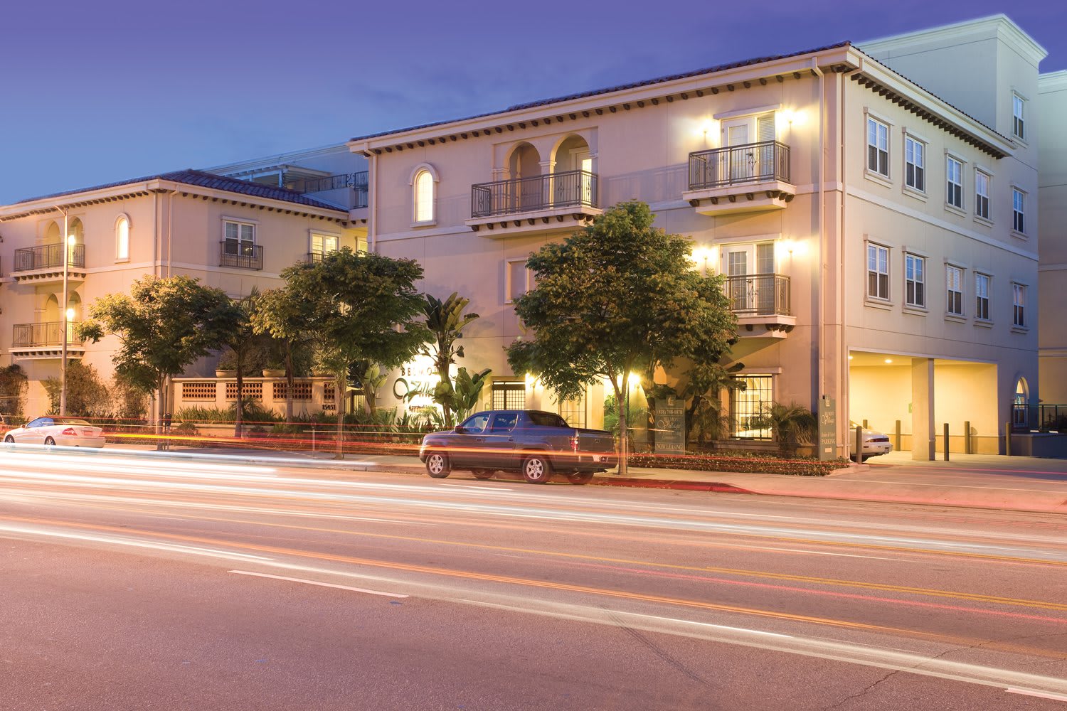 Latest Apartments Near Sherman Oaks Galleria With Luxury Interior