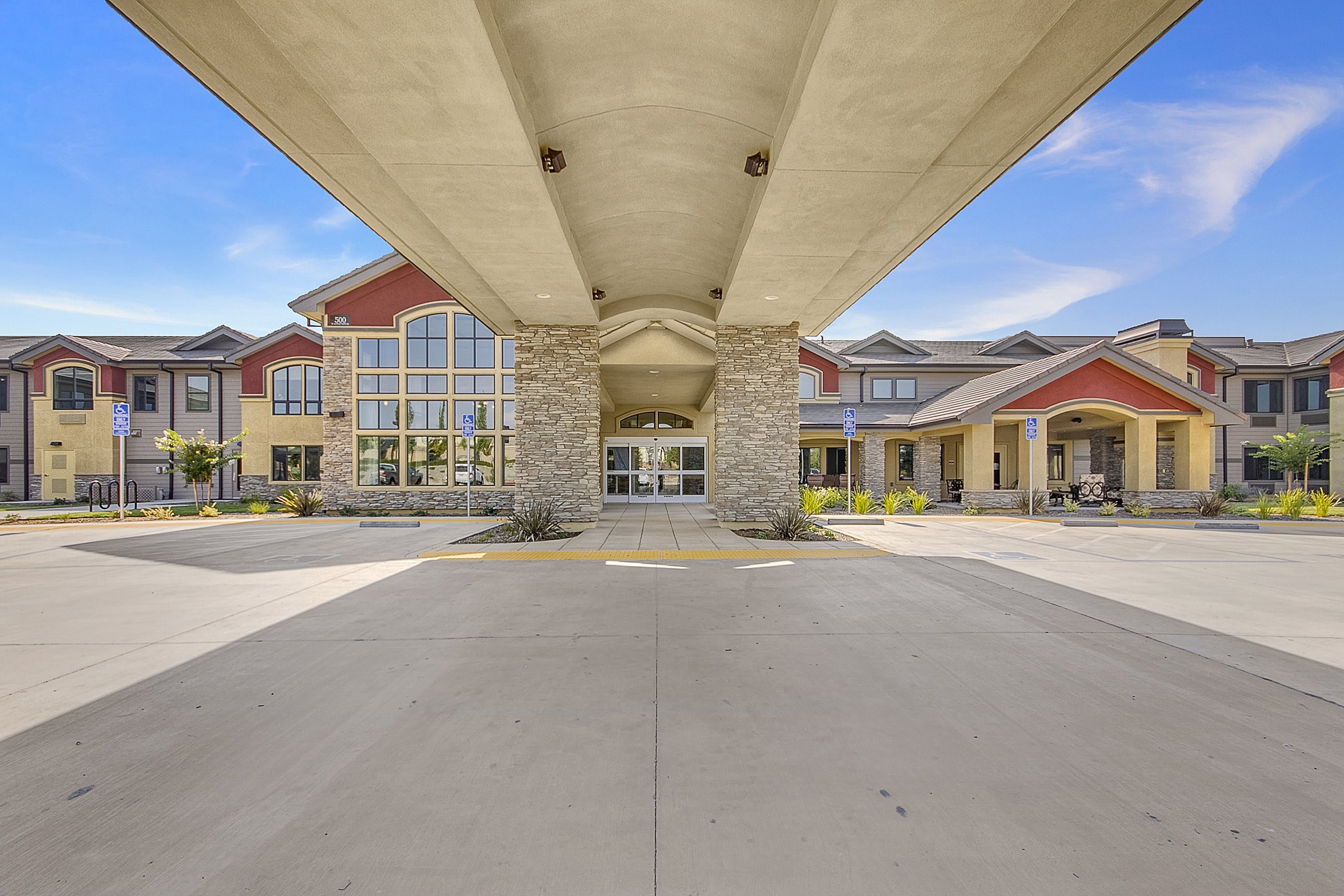 The Pines, A Merrill Gardens Community Rocklin A Place for Mom