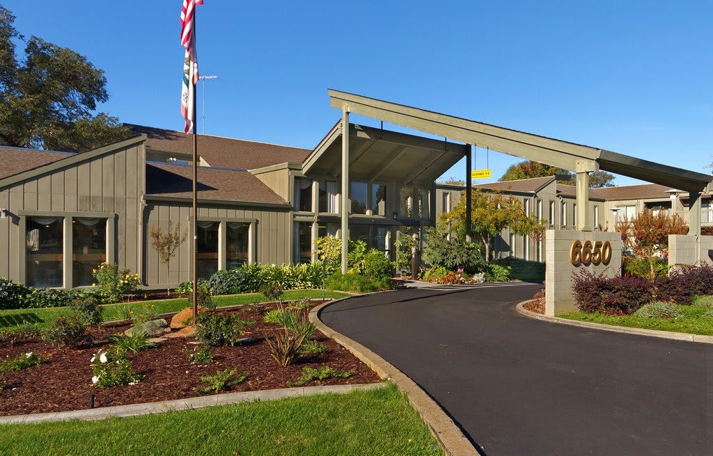 The Crest at Citrus Heights Citrus Heights A Place for Mom