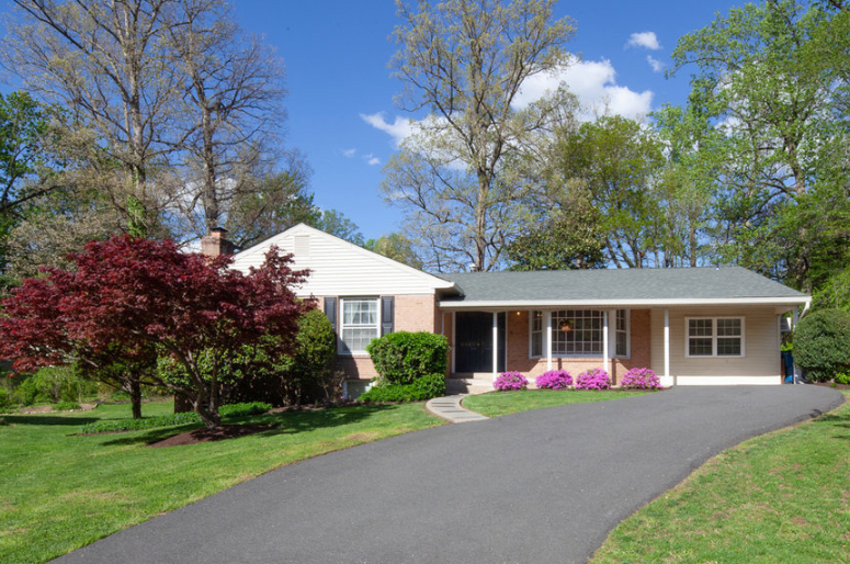 Avalon House on Gerard Court - Falls Church | A Place for Mom