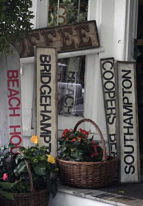 a picture of Hamptons beach signs