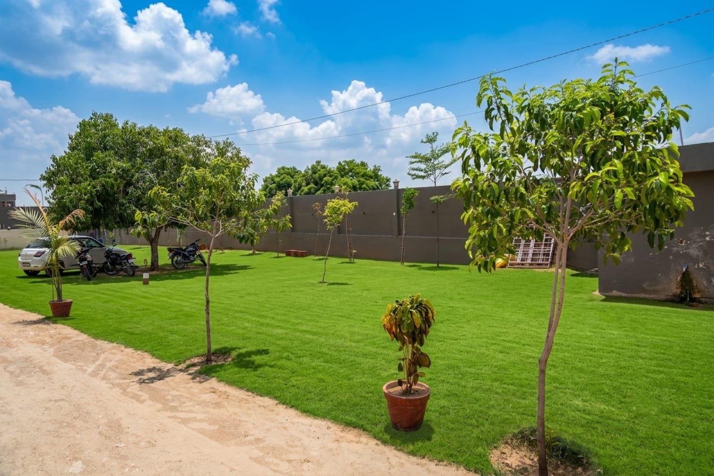 Full property photo 5