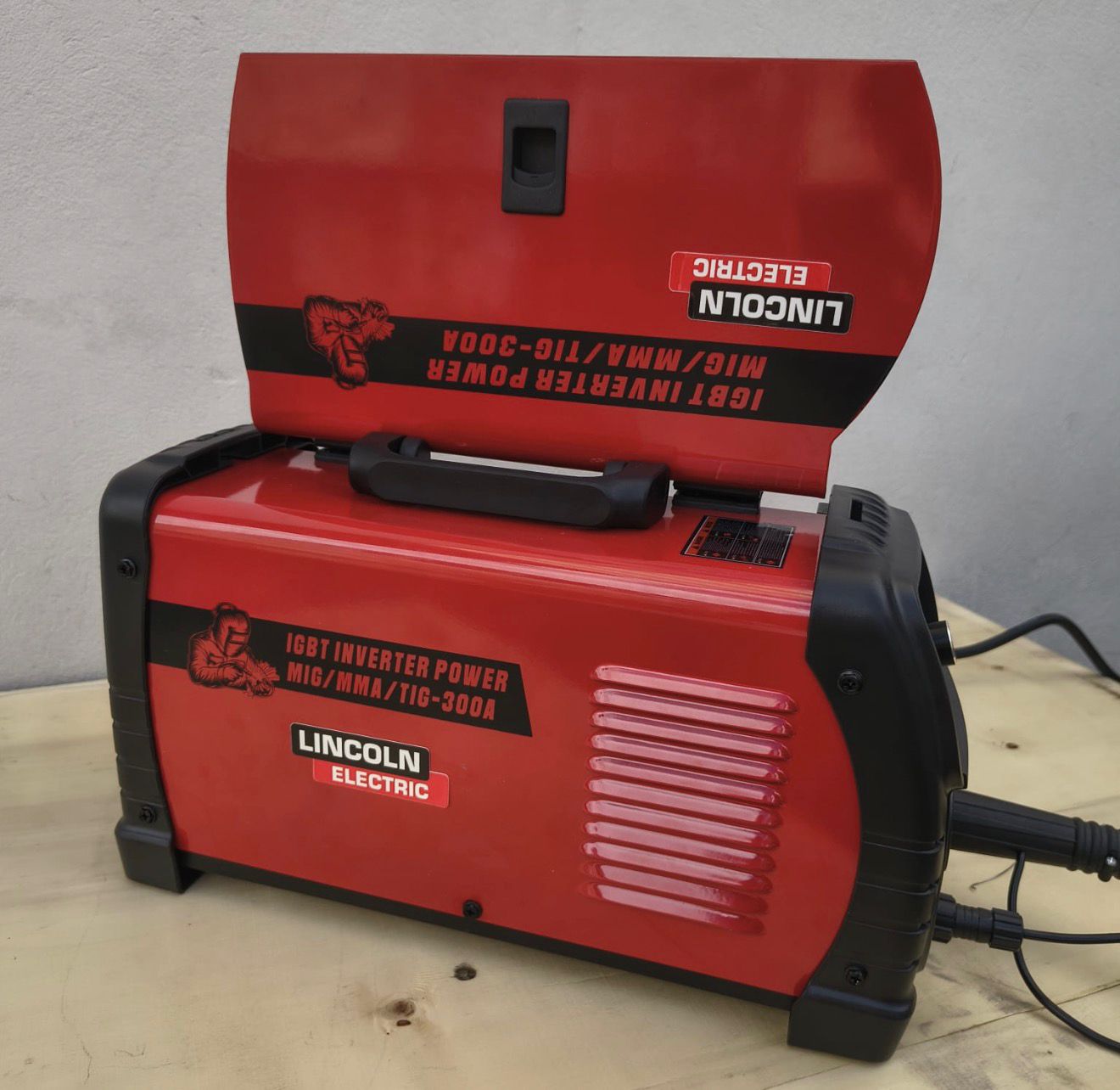 INVERSOR MIG – TIG LIFT – MMA | 300 AMP - Imagen 5 | Herramientas RoCa