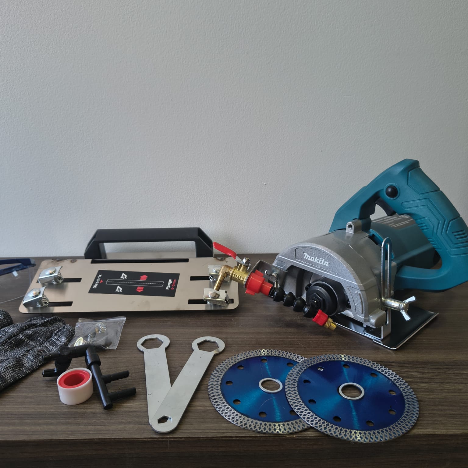 Cortadora de Mármol 1600 W – Potencia, precisión y cortes profesionales - Imagen 1 | Herramientas RoCa