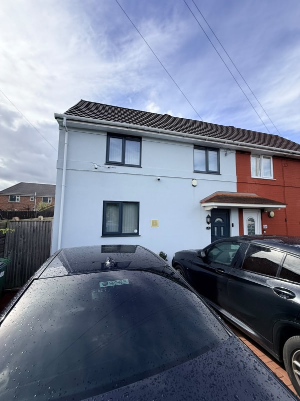 6 Bedroom Extended Semi-Detached House for Sale in Longsight, Manchester M13 – Bexhill Drive