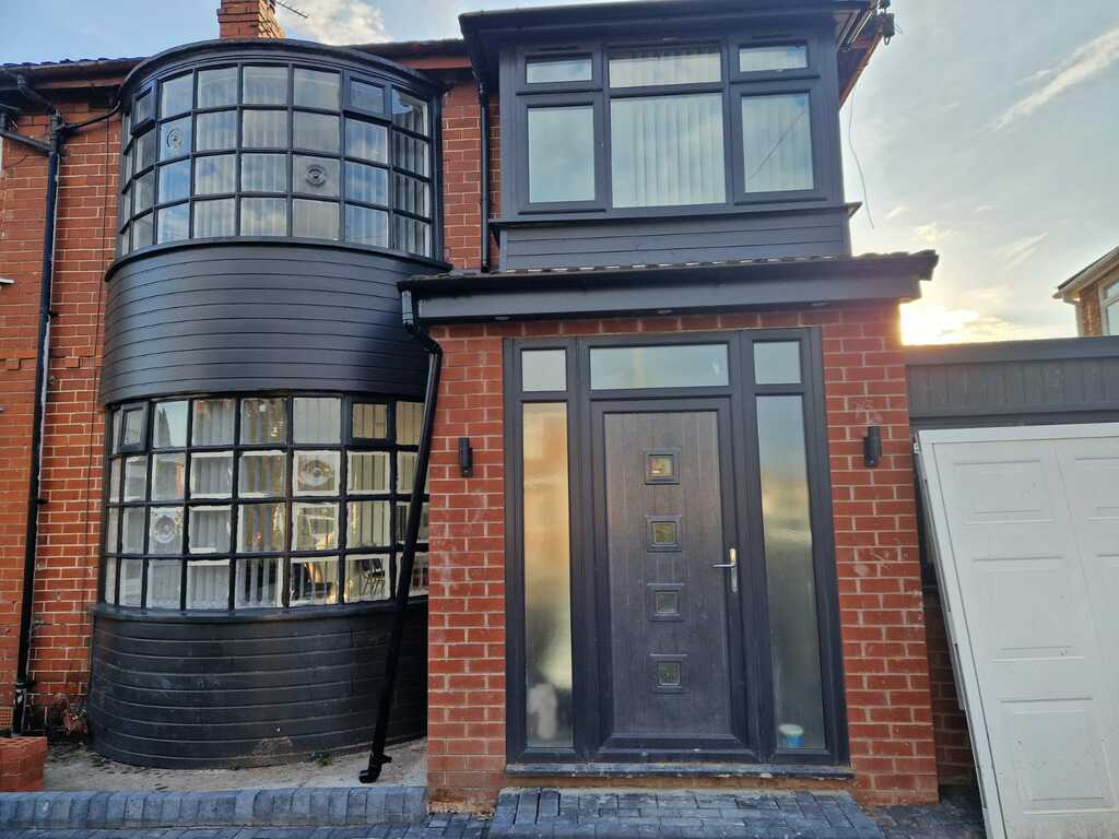 3 Bedroom Semi-Detached House for Sale in Cheadle SK8 – Shakespeare Drive