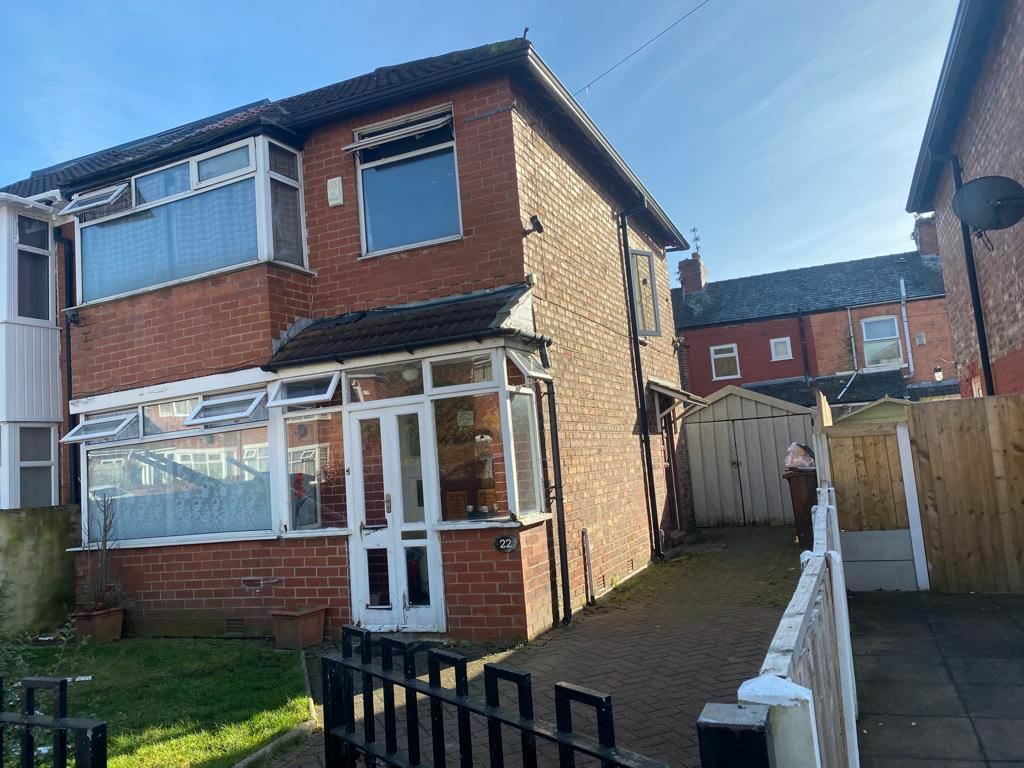 3 Bedroom Semi-Detached House for Sale in Longsight, Manchester M12 – Farrant Road