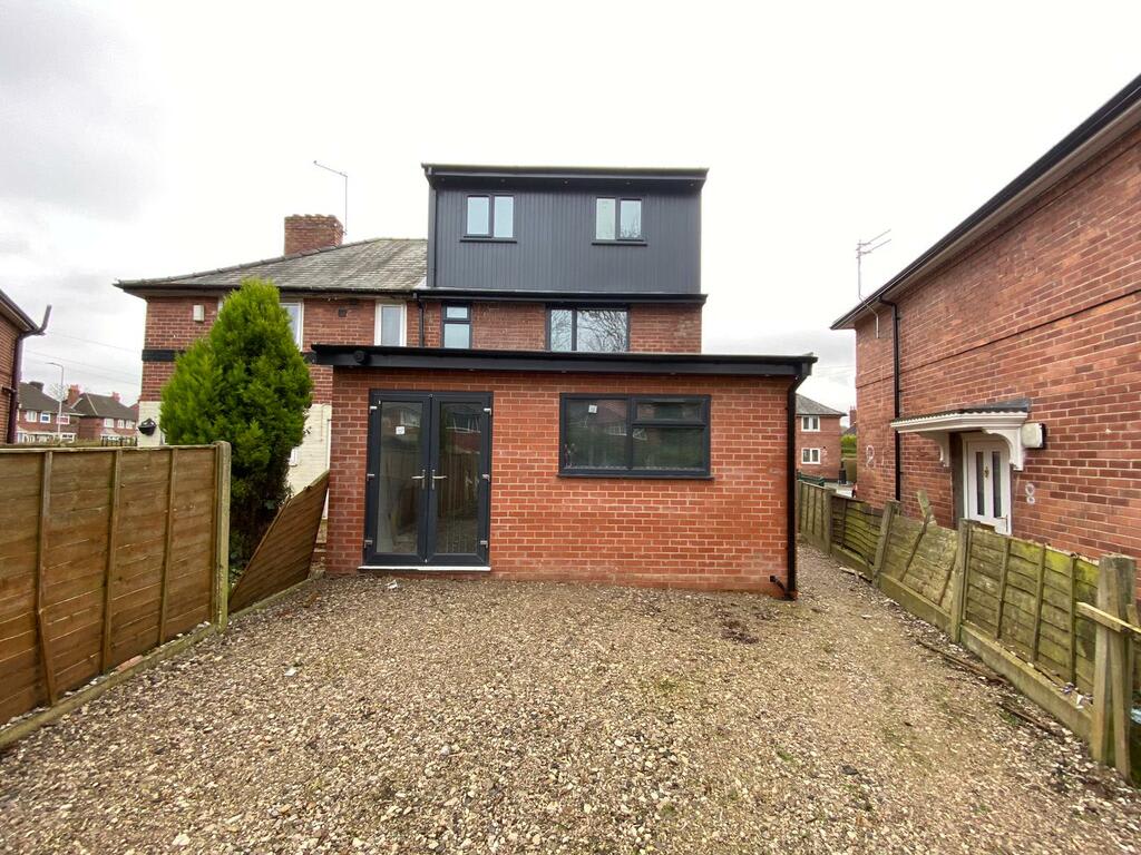 5 Bedroom Semi-Detached House for Sale in Wythenshawe, Manchester M22 – Martock Avenue 2
