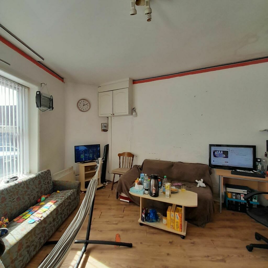 3 Bedroom End Terrace House for Sale in Ashton-under-Lyne OL6 – 332–334 Mossley Road (No Chain) 2