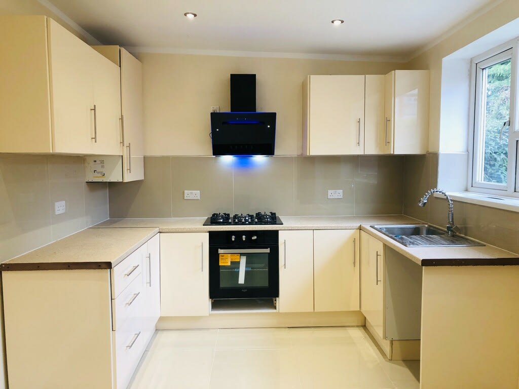5 Bedroom Semi-Detached House for Sale in Longsight, Manchester M13 – Stamford Road 3