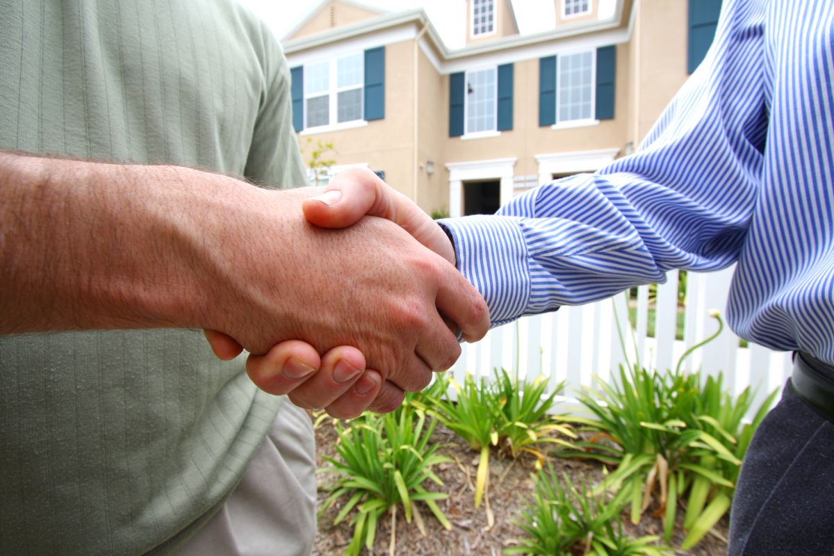 Virtual Real Estate Assistant Virtual Real Estate Assistant