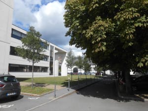 Les universités françaises renforcent leur lien avec la nation malgré des moyens financiers précaires