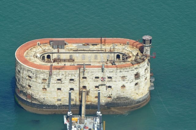 Fort Boyard Honours Patrice Laffont With New Game Feature
