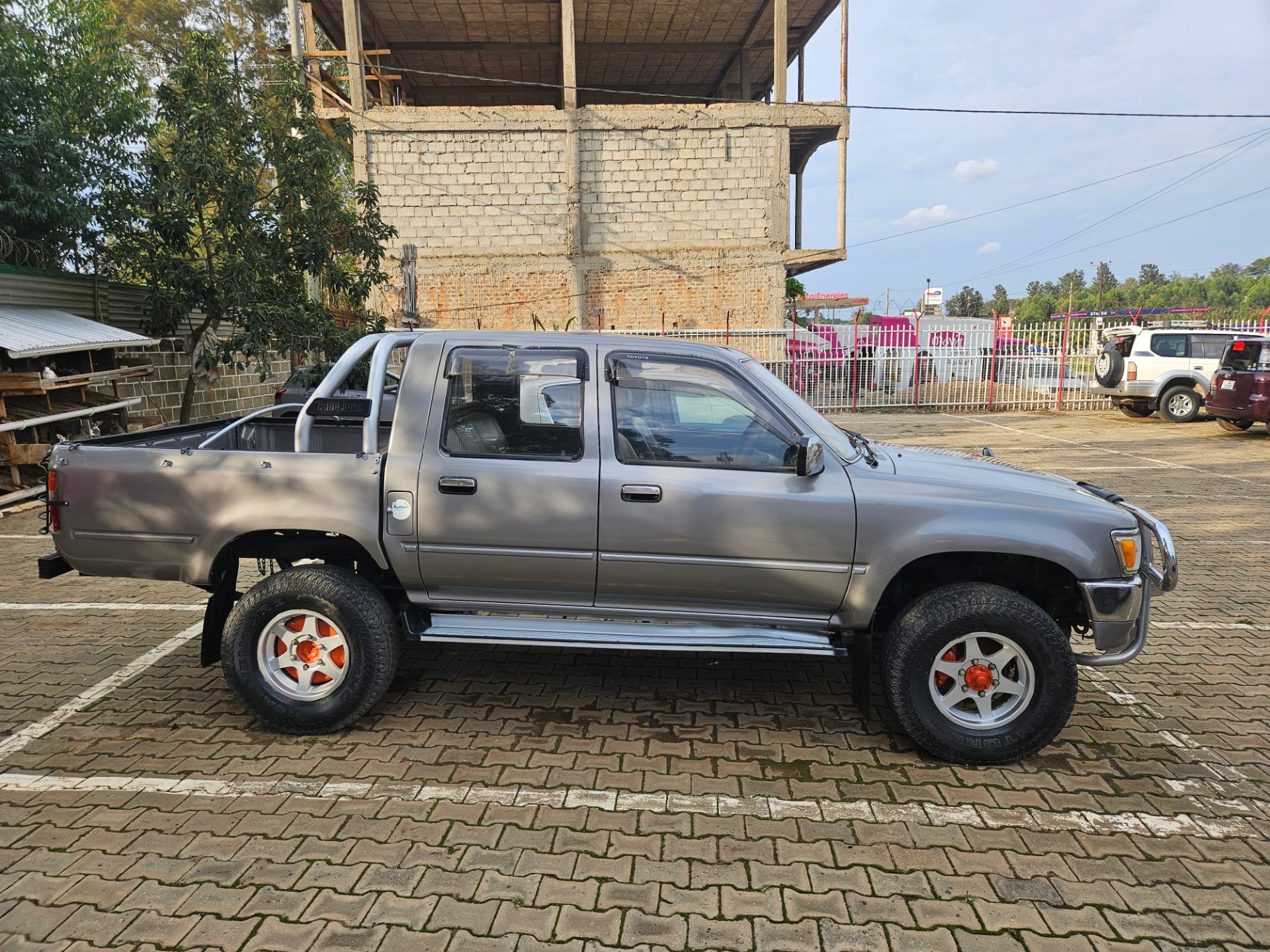 Toyota Hilux Double Cab (2000)