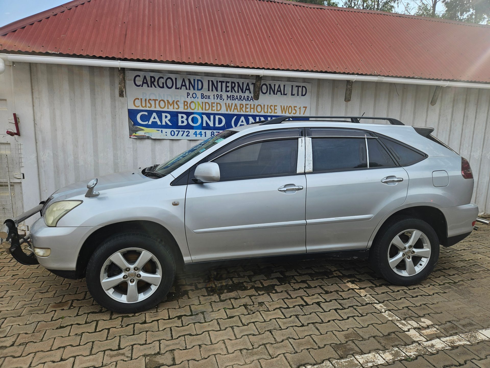 Toyota Harrier 240G (2007)