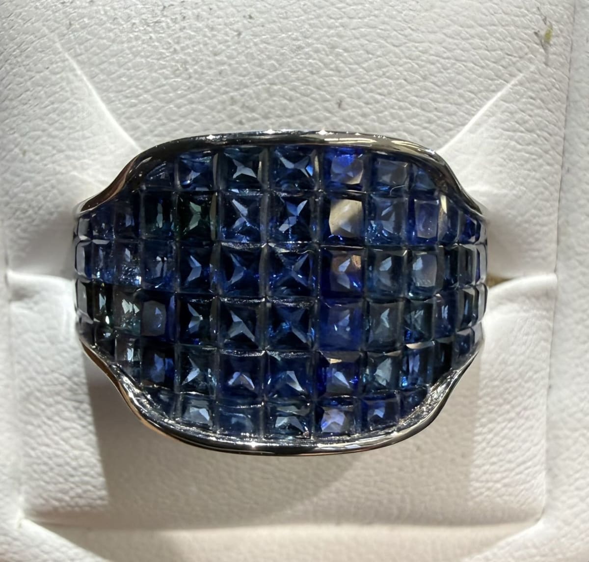 Sapphire Ring