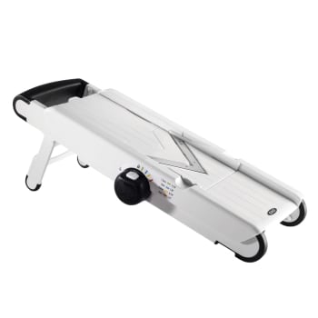 Good Grips Mandolinjern med V-skjær