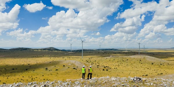 The US’s largest clean energy project is generating power [update]