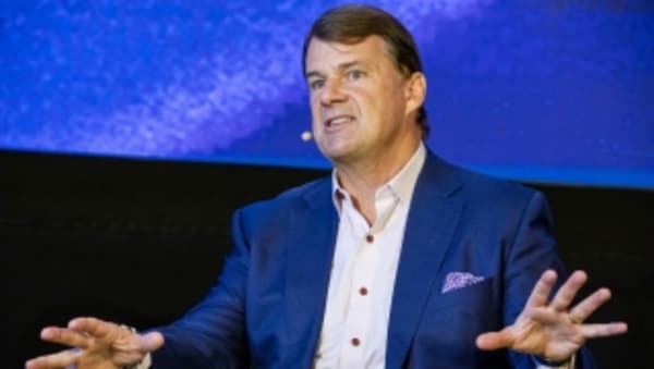 "Sería devastador": la advertencia de Jim Farley, CEO de Ford, que revela el miedo real a los coches chinos