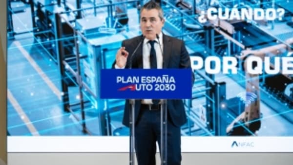 El CEO de Ampere (Renault), José María Recasens, no se corta y vuelve a hablar de la competencia "absolutamente desleal" de China