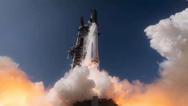 SpaceX logra un vuelo clave con Starship V3: despliega satélites Starlink y ameriza en el Índico
