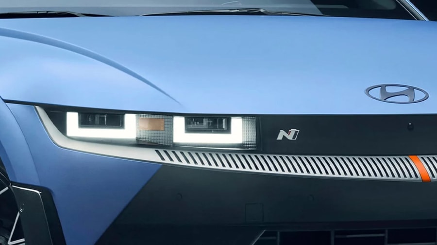Hyundai quiere devolver el cambio manual a los coches eléctricos y no es ninguna broma