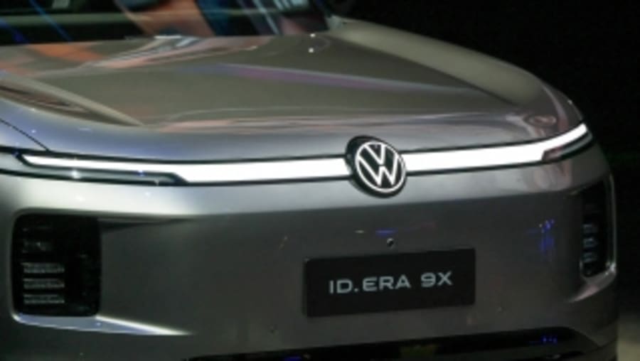 A pesar de haberlo negado, Volkswagen está tan obsesionada con ahorrar que se plantea vender coches eléctricos chinos en Europa