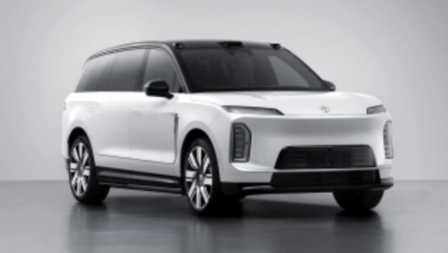 China prohíbe los tiradores ocultos en coches por seguridad: NIO los defiende en su nuevo ES9