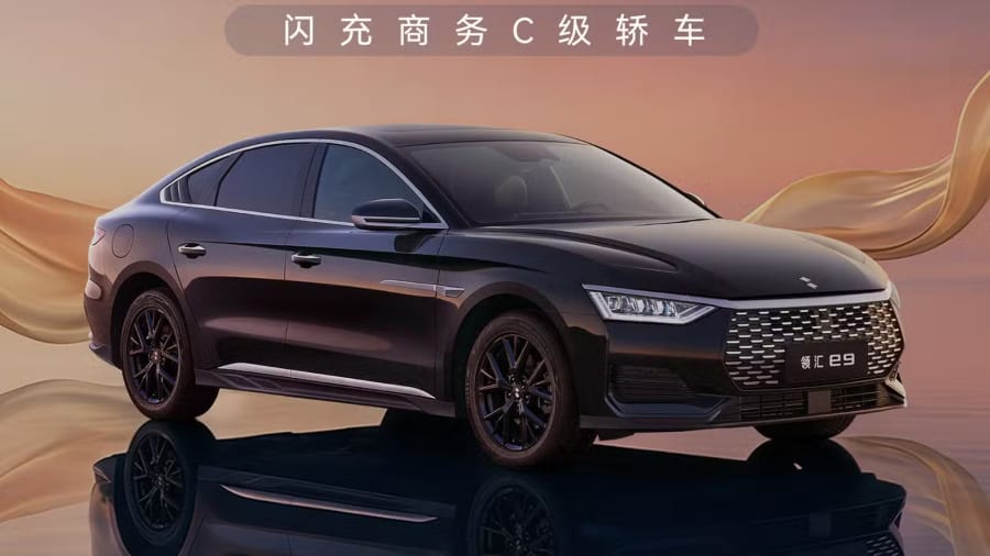 BYD's new Linghui sub-brand teases e9 flagship sedan for business travel