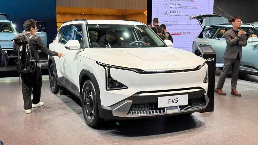 Kia recalls 381 EV5 electric SUVs in China over display glitch