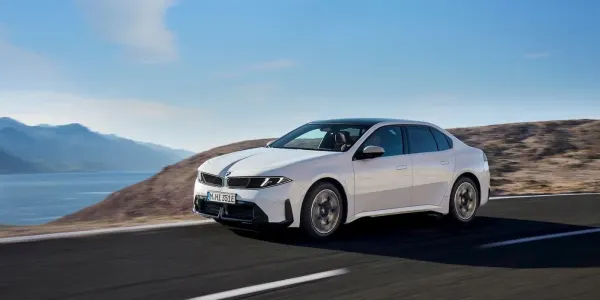 BMW i3 2027, precio desde $61.500 y leasing más barato que el iX3