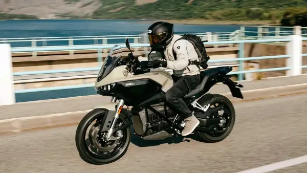 Zero DS, récord mundial con 436,5 km y batería de 19,2 kWh
