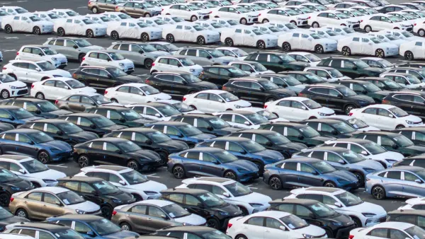 Coches de ocasión chinos, suben un 280% en Europa al eludir aranceles
