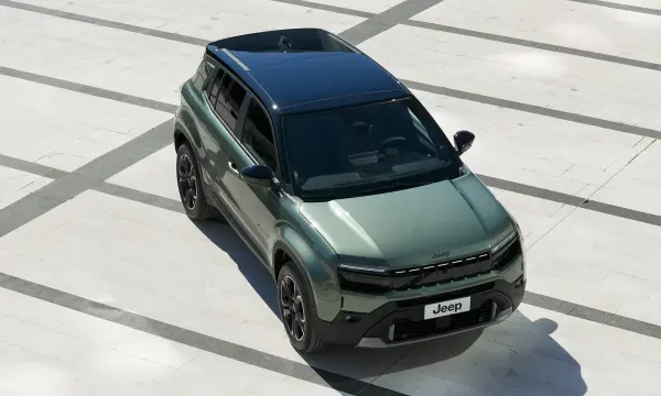 Jeep Avenger eléctrico, 156 CV y hasta 400 km en tres versiones