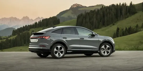 Audi Q4 e-tron, llamada a revisión y aviso de cargar solo al 80%