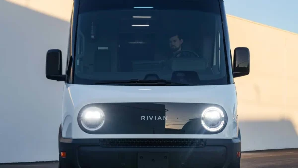 Rivian Van, sus ventas superan al R1S y R1T juntos en EE.UU.
