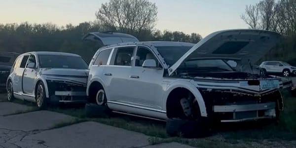 The Genesis GV90 has coach doors and a massive 27″ digital screen [Video]