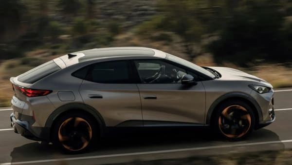 CUPRA ya tiene un Tavascan más barato en España, con casi 450 km de autonomía y desde 42.000 €