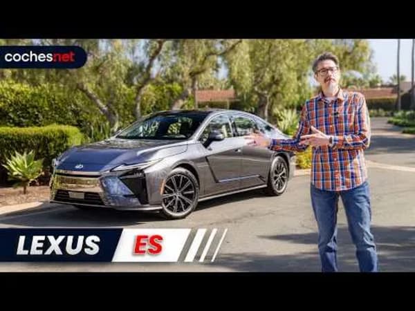 Las berlinas no han muerto (aún) | Prueba Lexus ES / Review en español | coches.net