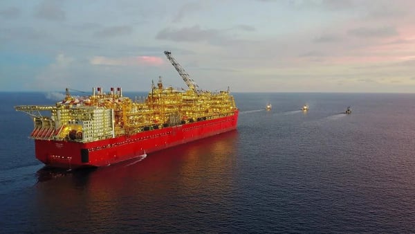 Shell podría desinvertir en energía eólica marina con una venta superior a los mil millones de dólares
